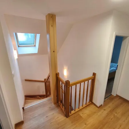 Prázdninová * Zdar (Mlada Boleslav)